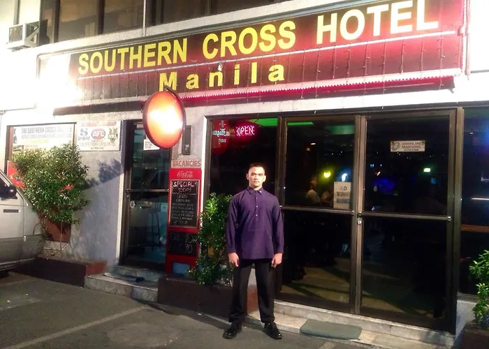The Southern Cross 3*